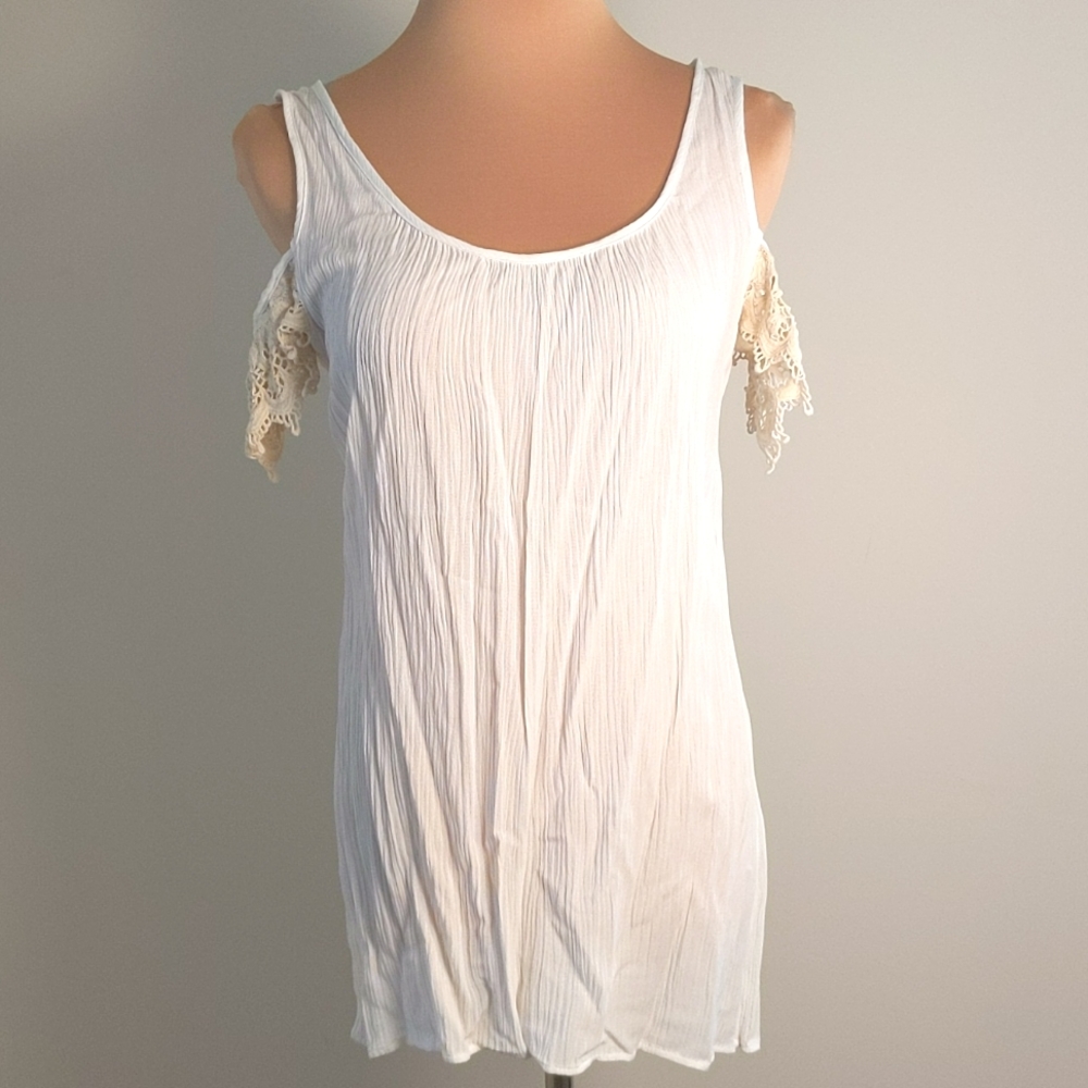 Urban X Cold Shoulder Tunic, M, EUC